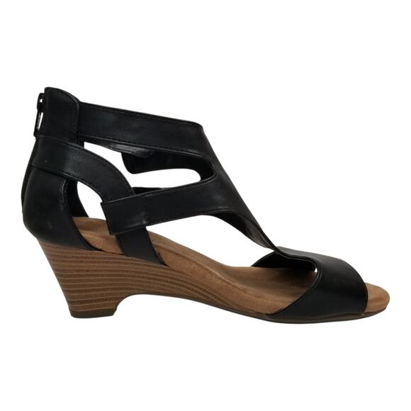 Croft & Barrow Ortholite  Low Wedge Heel Faux Vegan Leather Peep Toe Shoes 8.5 - Picture 3 of 8